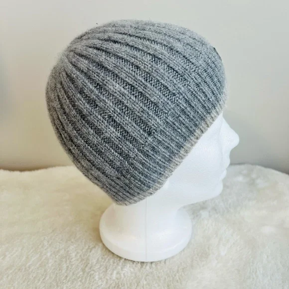 Coach Ribbed Knit Gray Beanie - Picture 3 of 8